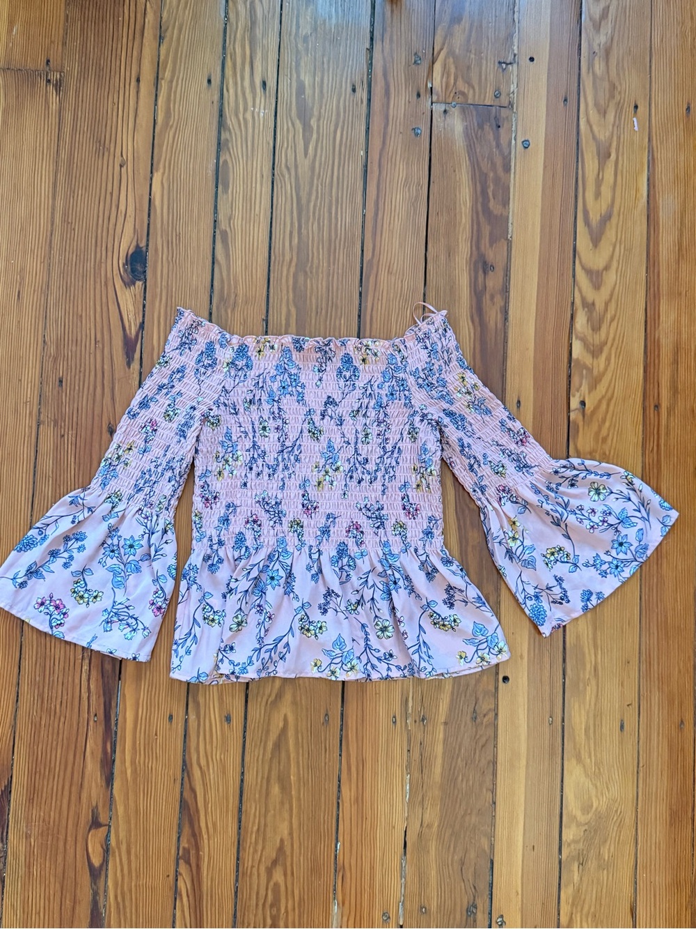 Candie’s Pink Floral Smocked Off Shoulder Bell Sleeve Peasant Top S Boho Y2K